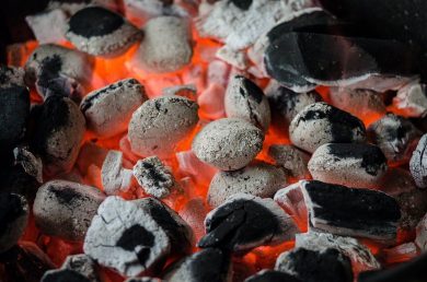 carbón vegetal barbacoa sin humo